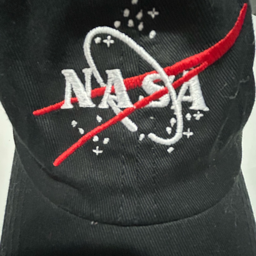 NASA Black Cap with Red Logo - Picture 3 of 14